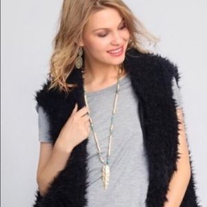 NWT Black faux fur vest